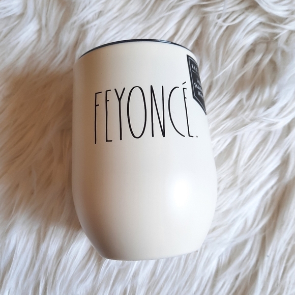 Rae Dunn “Feyonce” Fiancé Insulated Wine Glass - Picture 1 of 7